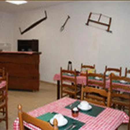 Hotel Du Colombier Guines