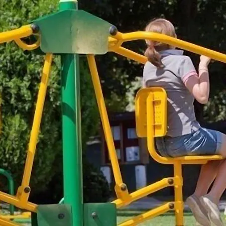 מלון Logis - Du Colombier 3*