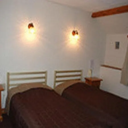 Logis - Du Colombier فندق 3*