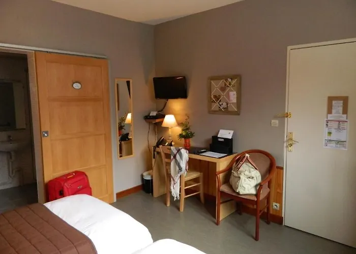 Logis - Du Colombier Hotel 3*