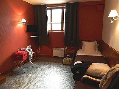 Logis - Du Colombier Guînes