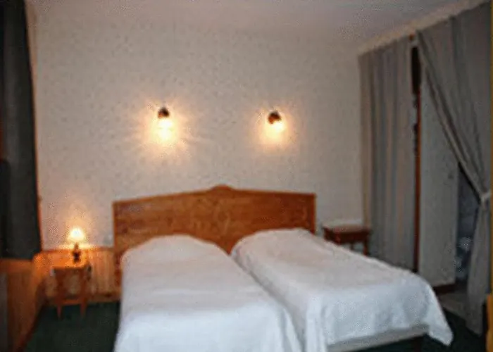 Logis - Du Colombier Hotel