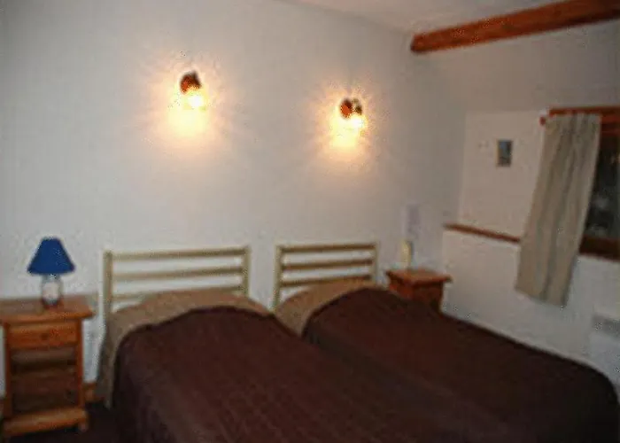Logis - Du Colombier Hotel 3*